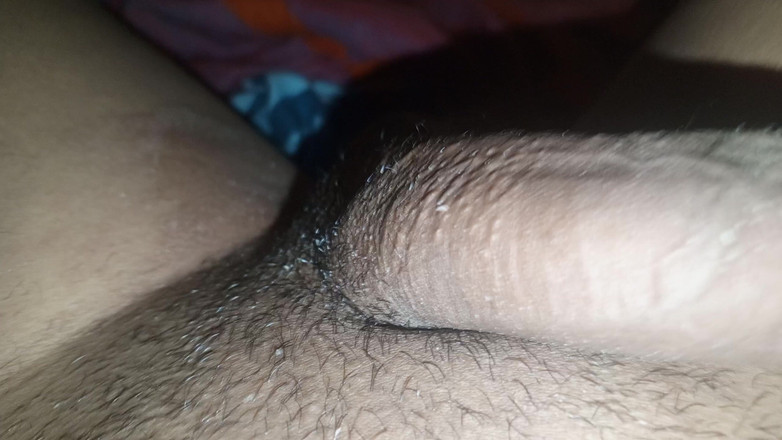 Nadiyabd: Desi anale porno: kijk hoe Nadia de eerste keer anaal...