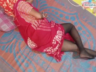 Bengaliauntykichut: Dì và bạn trai của cô ấy chơi với đầu bếp rất...