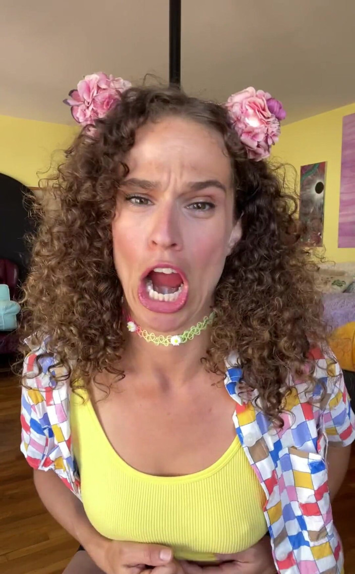 VibeWithMommy: Mergând într-o aventură! Trimite poze și clipuri video de încărcături dvs.! Wed love...