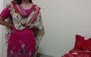 Saara Bhabhi: Sora vitregă indiană mai întâi dragoste și apoi futai sexy