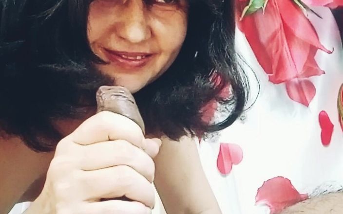 Bolly Karma: बिस्तर में खड़े होकर