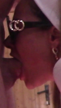 MILF Gives a Perfect Blowjob and Swallows Cum