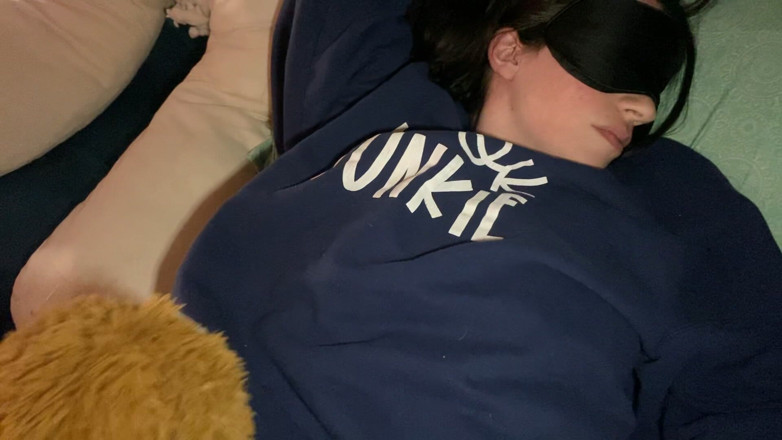 CuckedByStuffies: Bearly Legální