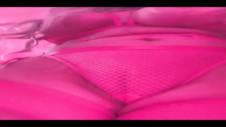 PaintedRose: 継母の大きなお尻の後ろに入りたいんだろ?言わないよ。秘密は好きですか?