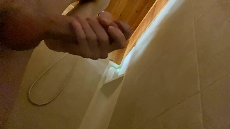 qaz11: Kamerada mastürbasyon-52