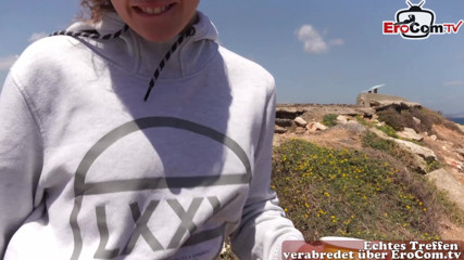 EroCom: Spontaneous outdoor blowjob from a brunette teen slut