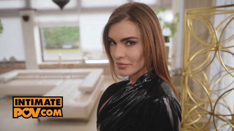 IntimatePOV: Pov - bdsm spermaslaven Lucette Nice en Kitana Lure onderwerpen zich...