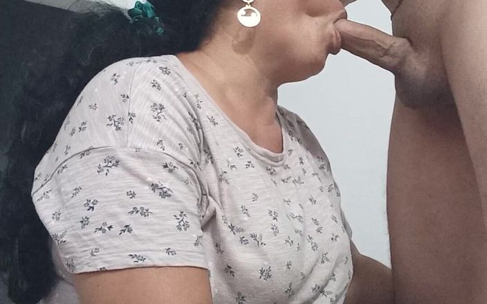 Valkyrieandluigy: Żona ssie głębokie gardło