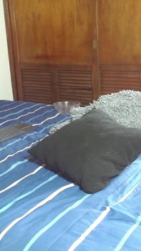 Curul uriaș Lanco are parte de un vibrator de 20 cm în timp ce anusul este dilatat cu degetele