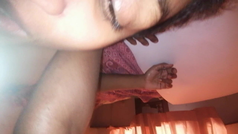 Tina Baby: 寝る前に汚いことをする