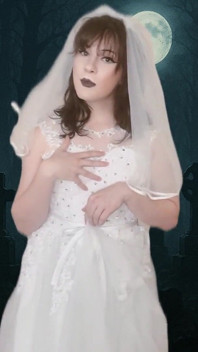 Une mariée avec une de fille fantôme