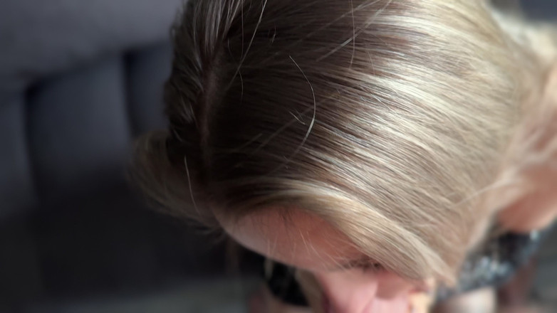 LoveHomePorn: Wilde blonde königin bekommt ihre couch, fick-fantasie, dicke titten tropfendes...