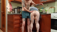 Zona901: Espancada a bunda grande da minha madrasta fodida em sua...