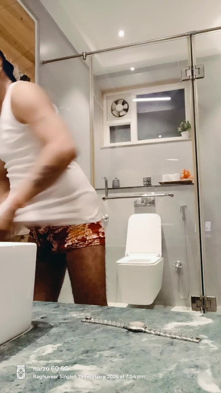 Rajasthani-old-lover: Aku lagi siap-siap sebelum dientot habis-habisan sama kontol besarku