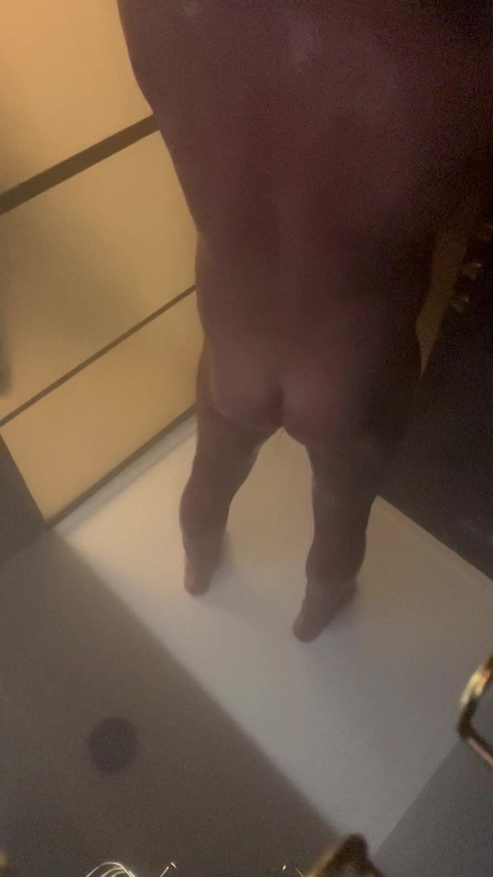 Razzle6: シャワータイム