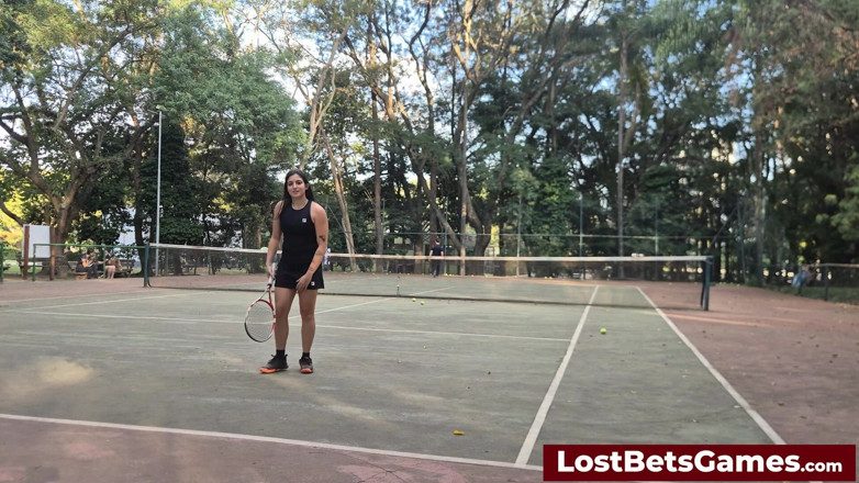 Lost Bets Games: Fibromyalgie und Igor nehmen ihr strip-tennis-spiel draußen