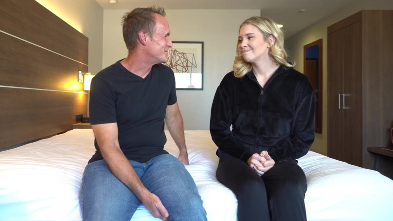 DCTrousersnake: Older Man Dctrousersnake Anal Fucks Sophia Sterling - Early Home Vid...