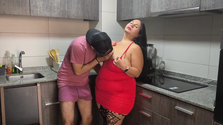 Riderqueen: BBW MILF Üvey Anne Mutfakla Seks - Hayranlar İçin Tam Video