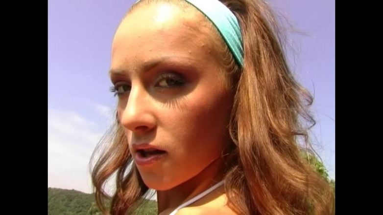 Cruel Media TV: Sexy malá prsa kotě - Gilda Roberts