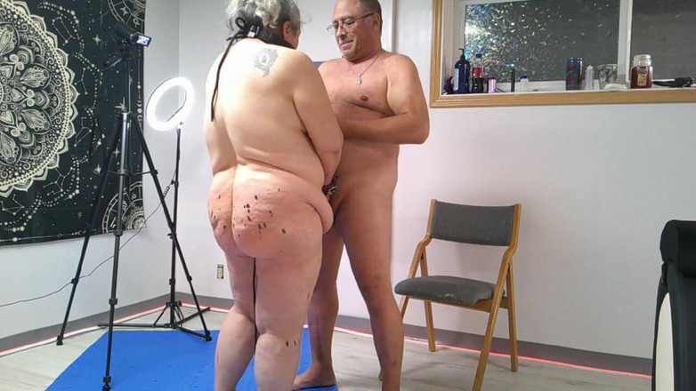 Ramblin Rows: Étirement anal avec plug gonflable