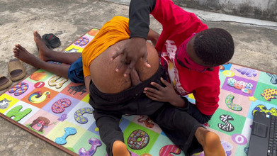 Baddestboyx: 友達の家で片思いの相手に会った