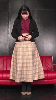 Mika Opens Her Deep Navel - Black Grime Cleanup to Finger Play