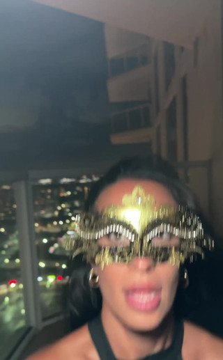 Miss Lexa: Tebak apa yang terjadi setelah keluar malam? Oh dan apakah...