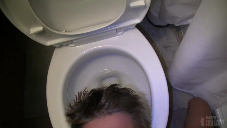 Boys half-way house: genç suçlu çifte prezervatifsiz sikiliyor