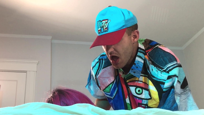 Jake Grand the man: Rapçi ateşli tgirl'i sikiyor