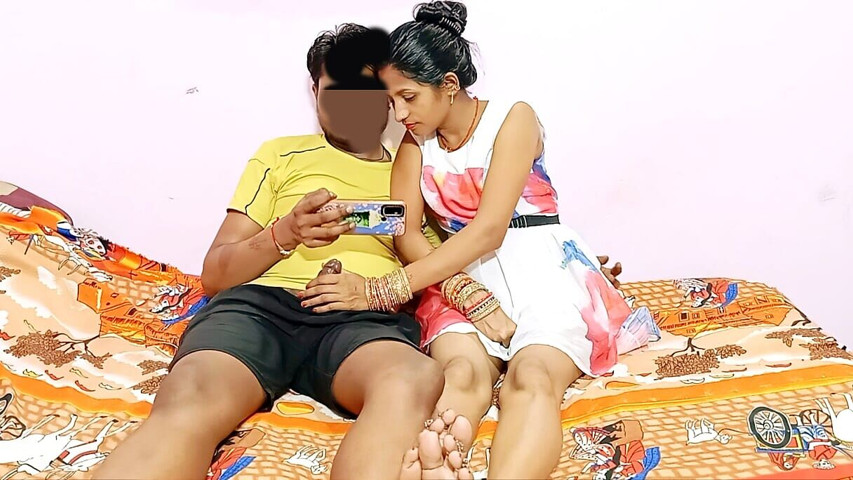 Indian Step Stepsister Shear Bed Stepbrother Friend Fuking My First Time Virgaina Fuck Hindi Audio (Manoranjan queen)
