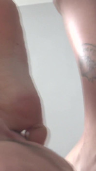 Giantess Sole Licking