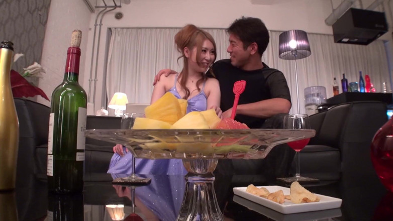 JapaneseAmateur: Japanese Babe Rides a Hard Cock Like a True Nympho