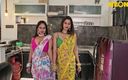 Indian Savita Bhabhi: Incitant Jija și Sali sex în cameră Desi Sali