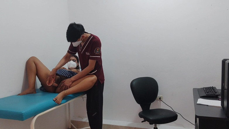 Goky: Horny Schoolgirl in the Office