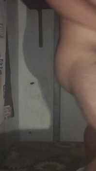 Chcę spróbować twojego tatusia mleka, proszę!