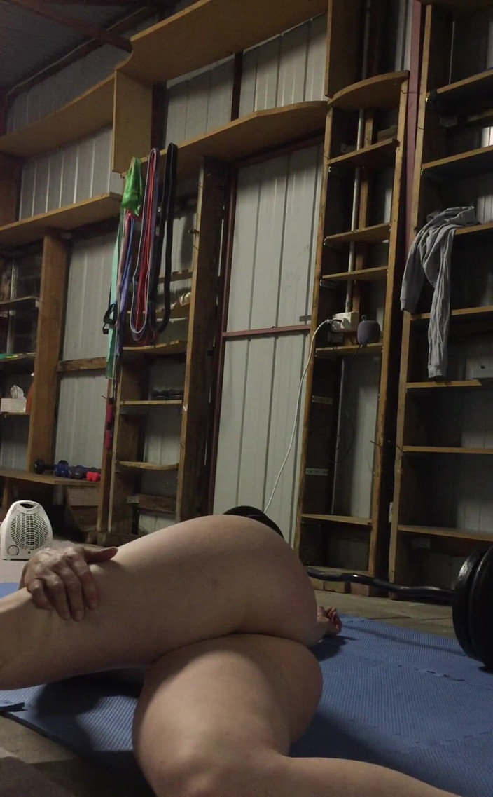 Michellexm: Sztangi podkręcają mnie, zwłaszcza gdy jestem gorąca i spocona po...