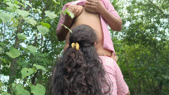 Magilmathi: Pelajar Seragam Kolej Di Luar Rumah