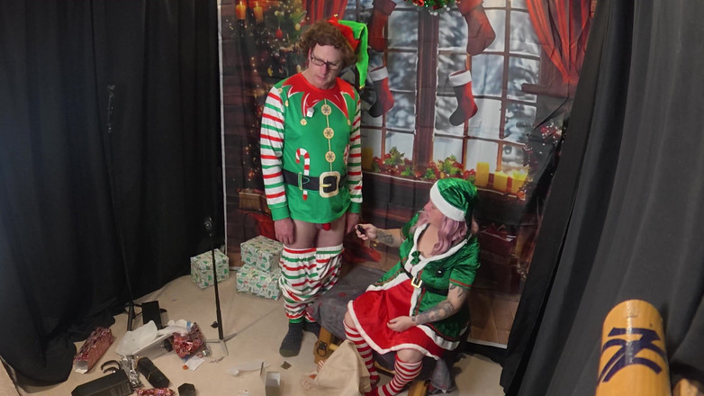 The Izars: Den 6: Elfky na poličce se sexuálními hračkmi