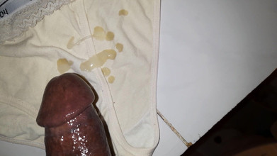 Black guy: Pancutan mani pada adegan seluar dalamnya 1