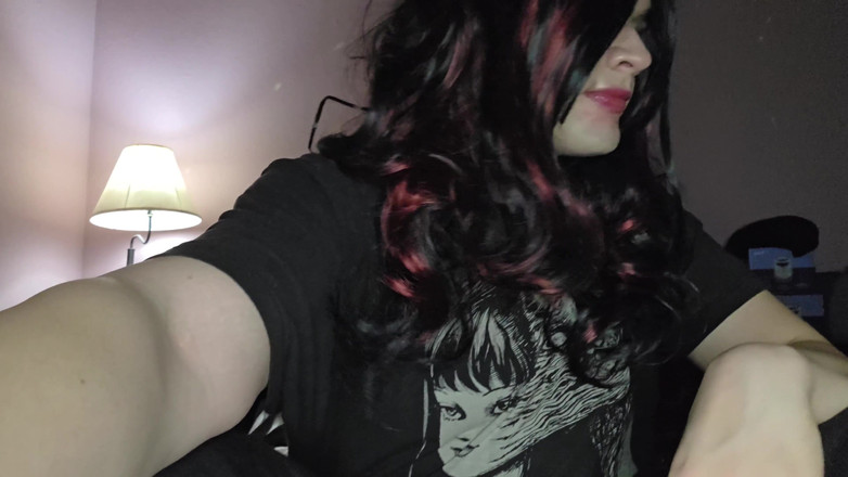 Miss Dimples: Zdrobesc ciocolatele de Ziua Îndrăgostiților sub picioarele mele - 2026 Special de Ziua Îndrăgostiților