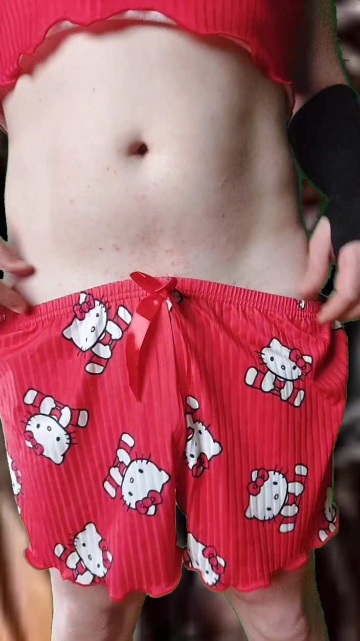 Kitty_Cross: Het söt femboy booty sissy i söt pyjama studsande rumpa...