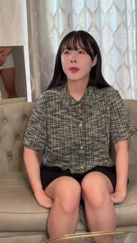 시크릿 M 사이드가 공개되었습니다. 나는 무자비한 빠른 추력 열에서 아름다움을 분해 컵.