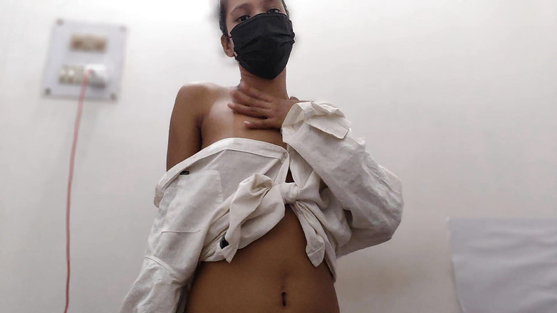 desigirl93: Indian School Girl Masturbates Her Pussy