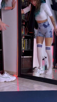 JOI - Twój trener fitness jest pasjonatką twojej - Francuskiej Geek Girl