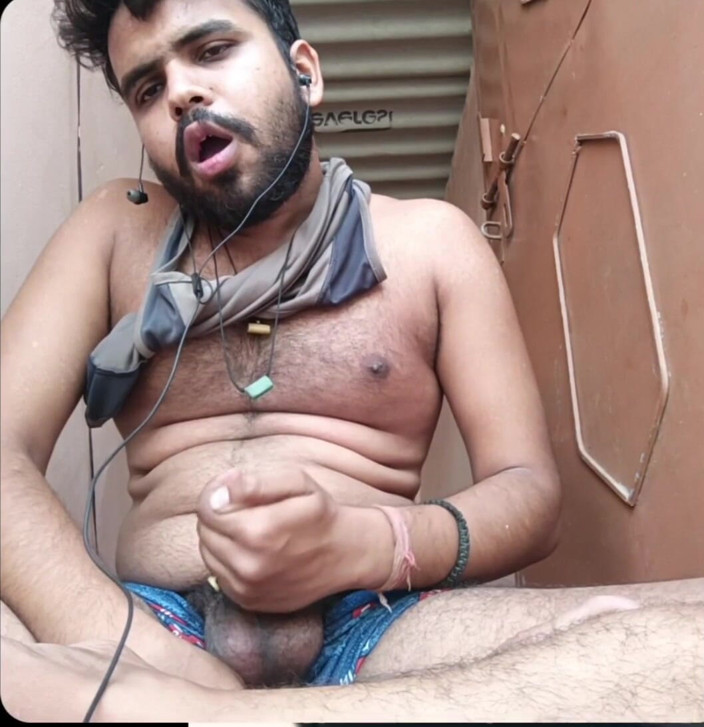 IsmaatDeva: Seksi bir mastürbasyon yapan azgınlıkla dolu elle muamele çekiyor