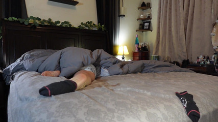 Raven Willow: Ditelan sama makhluk selimut