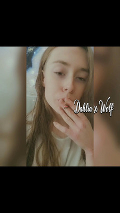 Dahlia Wolf: Kouření kompilace 1
