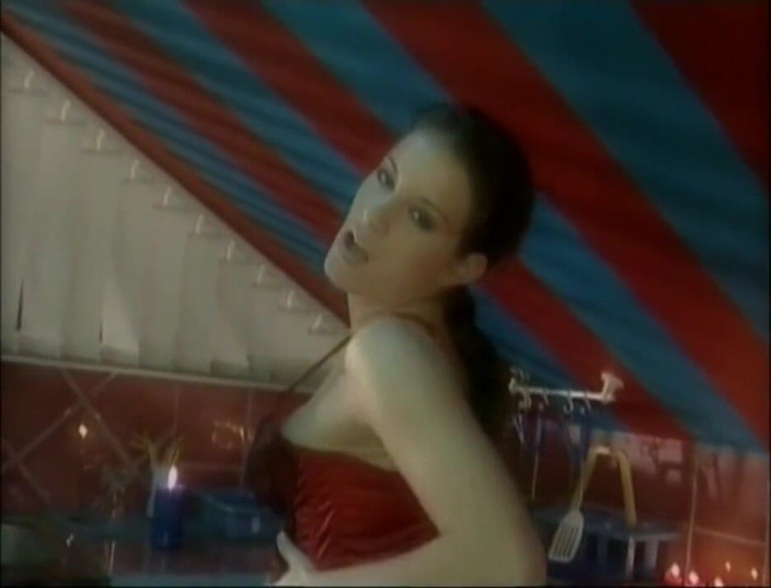 Lesbian Illusion: Solo quente masturbação para uma verdadeira puta
