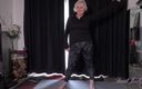 Aunt Judy&#039;s: Auntjudys - Working Out with Busty UK GILF Mrs. Claire