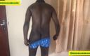 NigeriansBang Gay XXX: Nigeriano cara com bunda gorda se masturba em casa sozinha